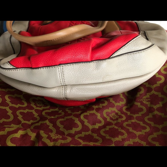 Handbag - Picture 3 of 5